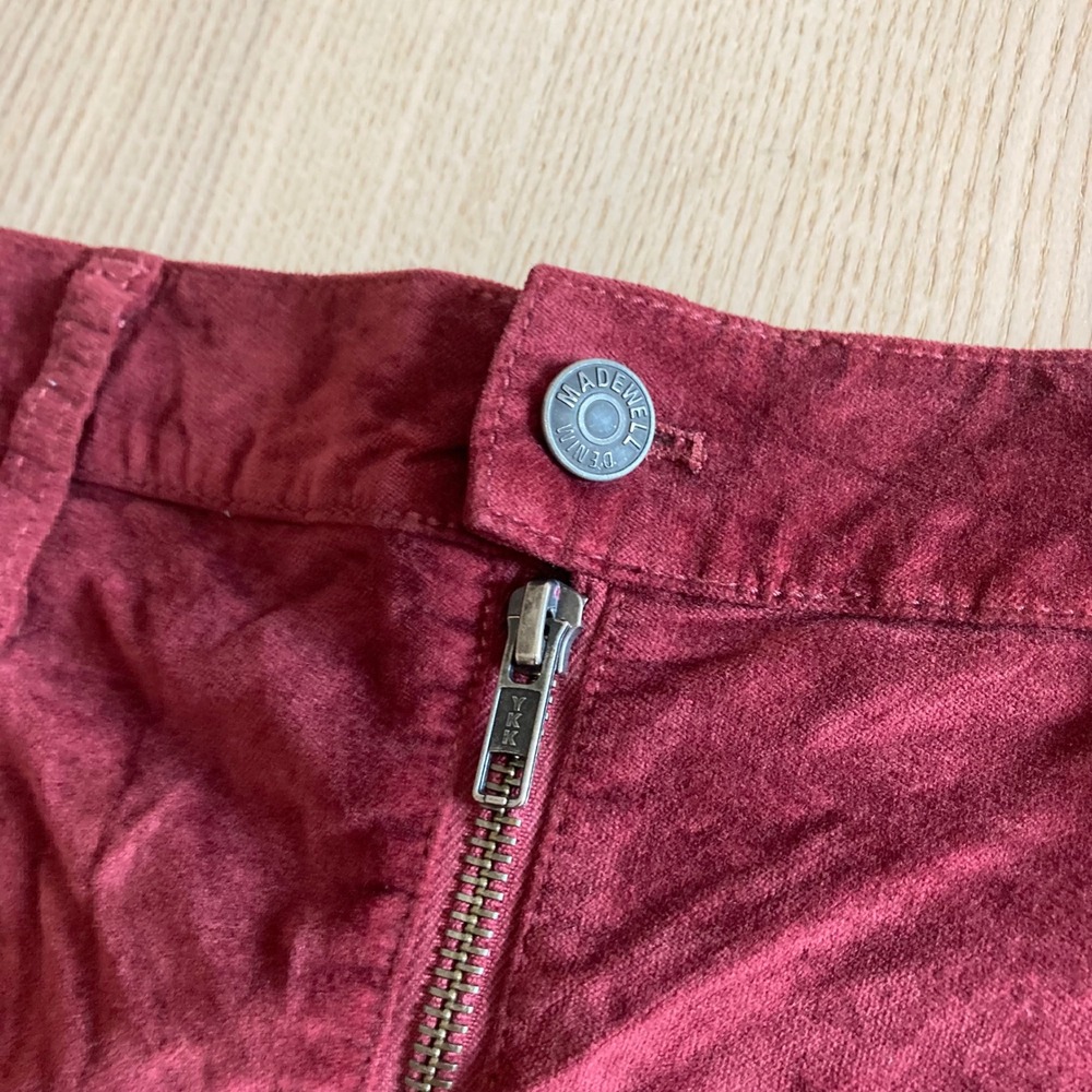 Madewell Mini Skirt Womens 25 Burgundy Corduroy Velvet Denim Straight Zip Front - Picture 3 of 10